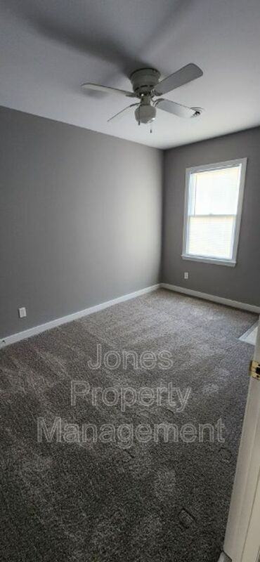 120 Wbypass #C3 - Photo 4 of 5