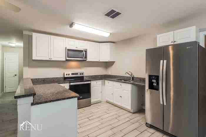 27132 Fernery Ave - Photo 2 of 17