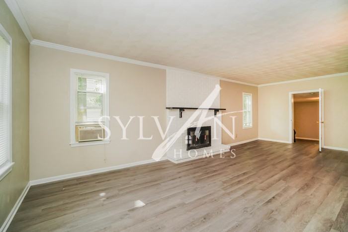5121 Yermo Dr - Photo 3 of 16