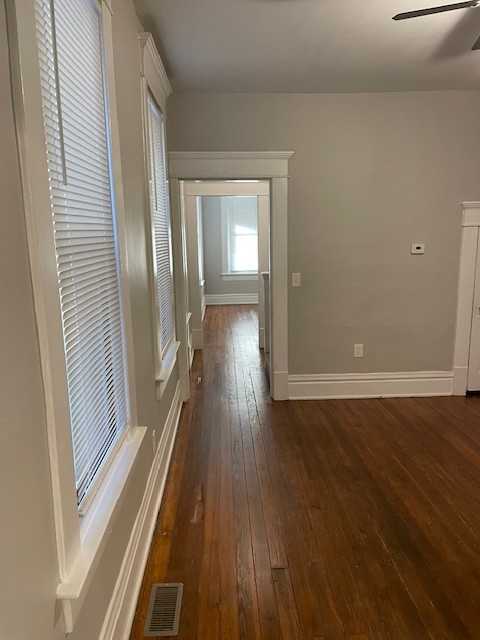 444 Siebert St #444 - Photo 3 of 33