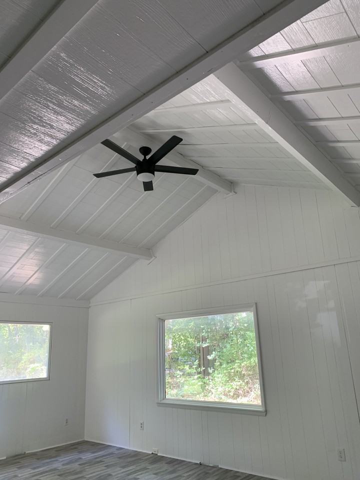 4472 Brott Rd - Photo 2 of 20