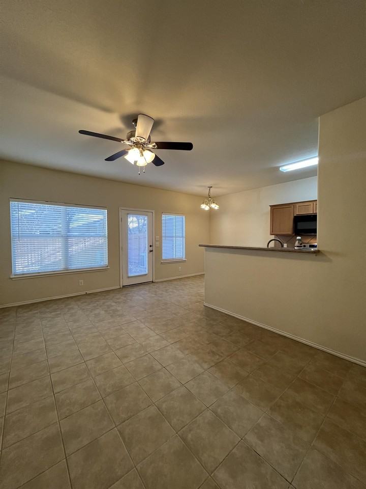 4131 Copano Bay #1 - Photo 7 of 26