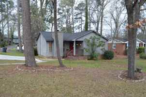 featured image of 3101 Village West Dr #1