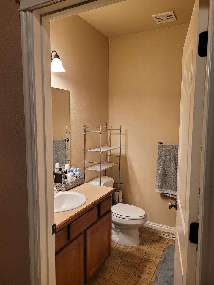 1307 W Sanetta St #1 - Photo 3 of 12