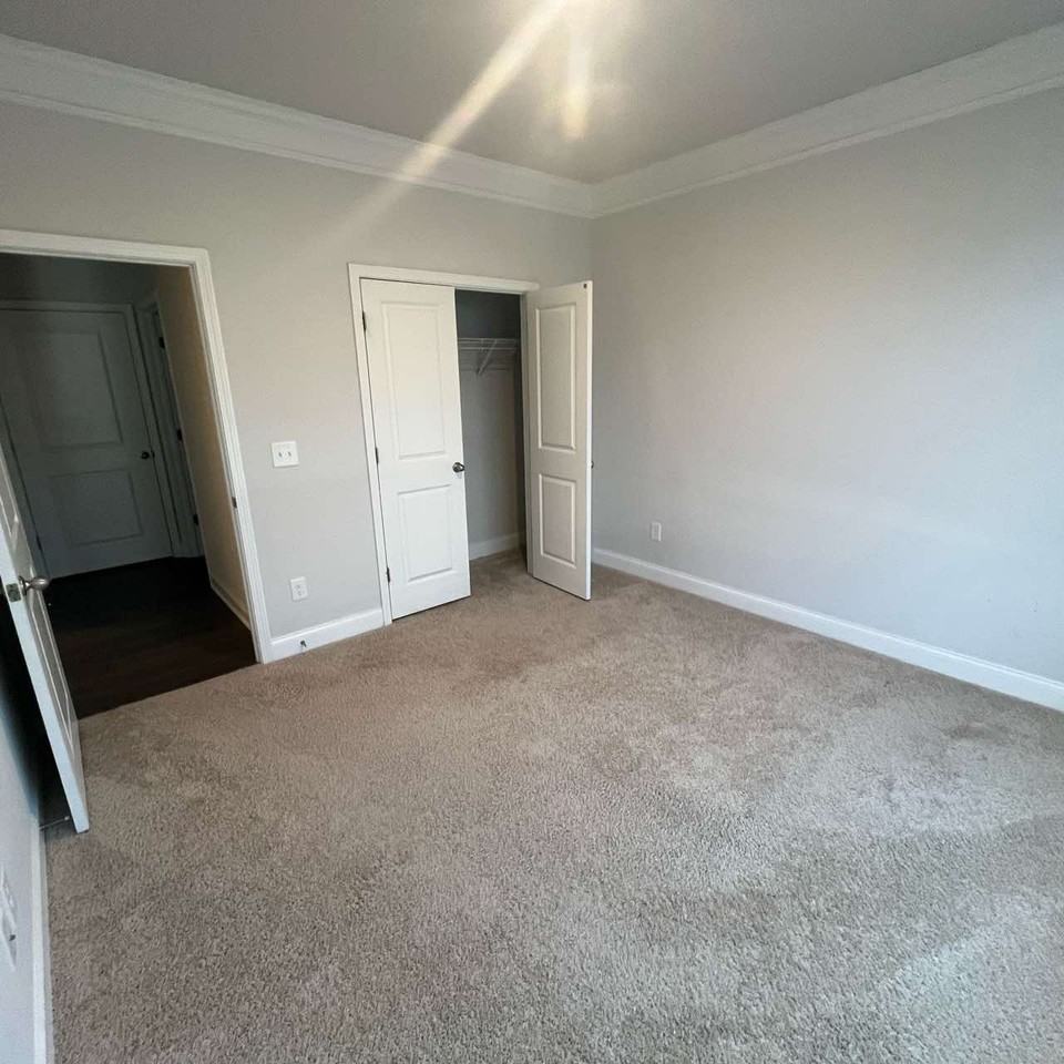 106 Brody Way #1 - Photo 5 of 11