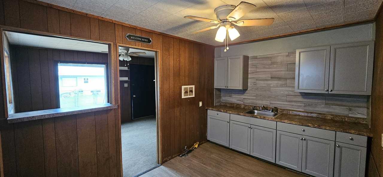 2619 Delano Ave #1 - Photo 2 of 11