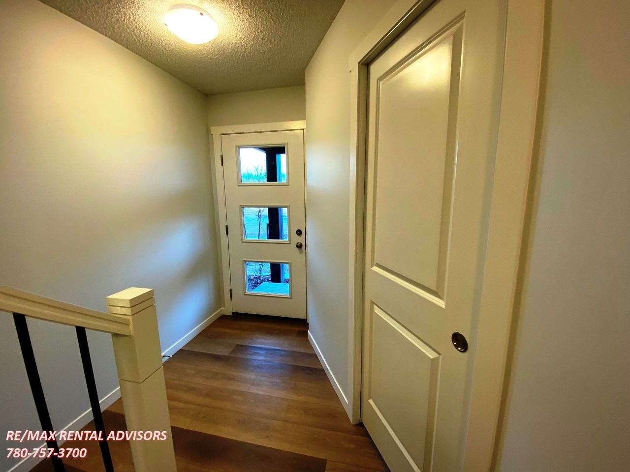 487 Desrochers Blvd Sw, Edmonton, AB T6W None 3 Bedroom House for