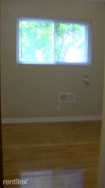 1741 New Jersey Ave - Photo 3 of 9