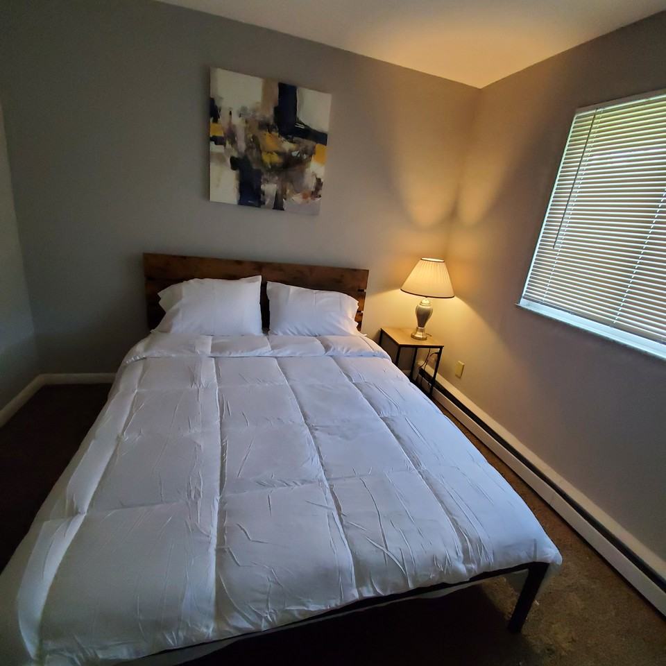 1315 Devon Ave #B6 - Photo 7 of 18