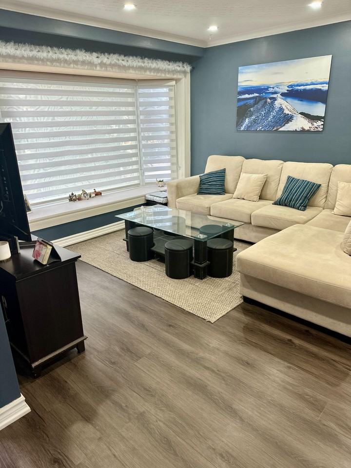 53 Wyndcliff Cres - Photo 2 of 18