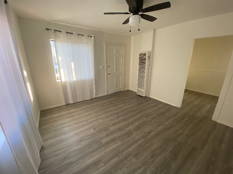 725 S Osage Ave #515 - Photo 6 of 24