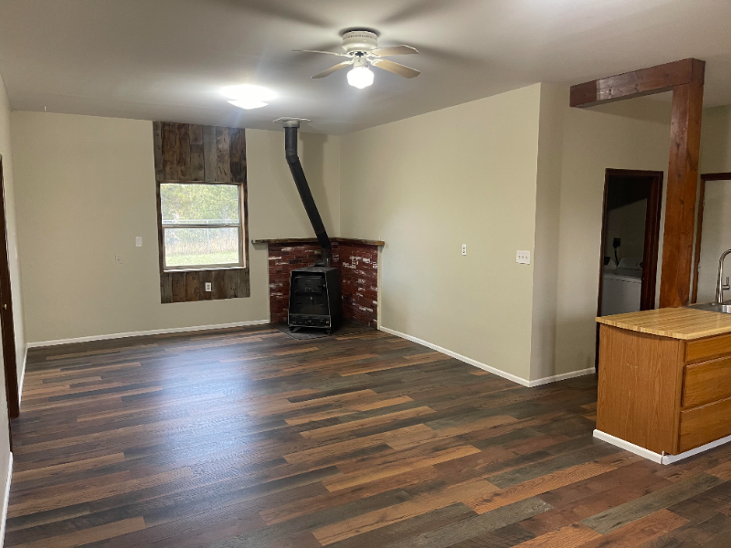 8790 Incline Rd - Photo 2 of 16