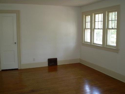 2530 Bonds Ave #1 - Photo 5 of 14