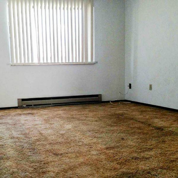 800 Penn Ave - Photo 2 of 17