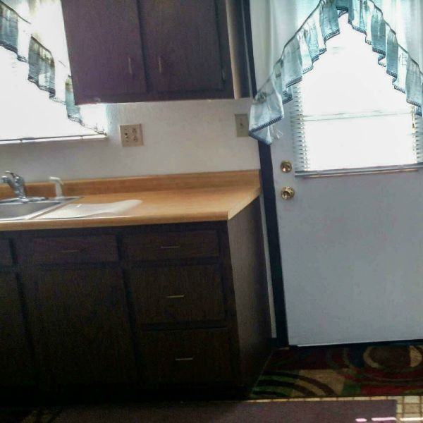 800 Penn Ave - Photo 3 of 17