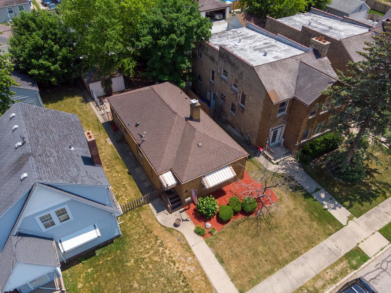 6917 27th Ave #NA - Photo 3 of 29
