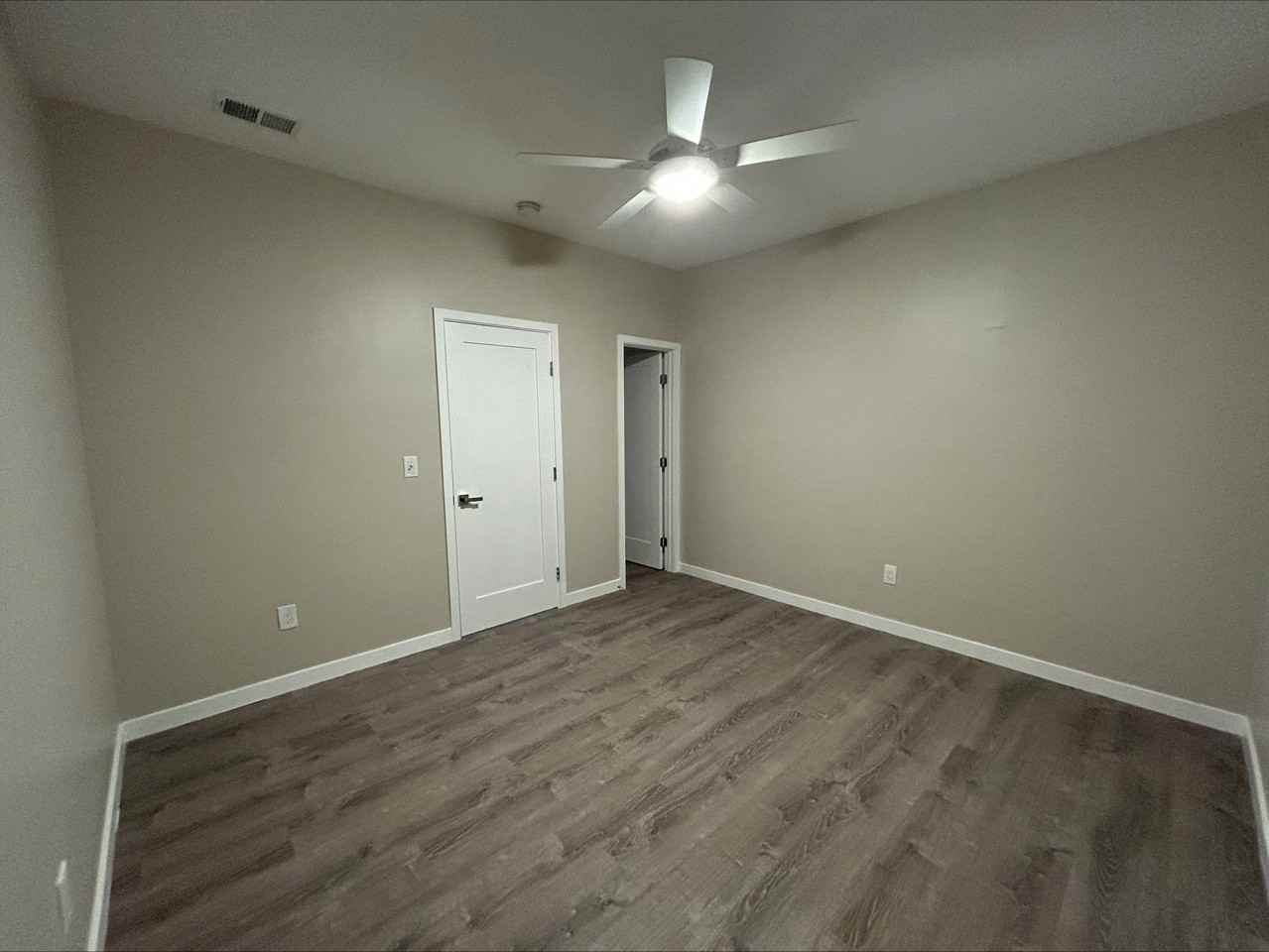 5124 Leo St #1 - Photo 5 of 21