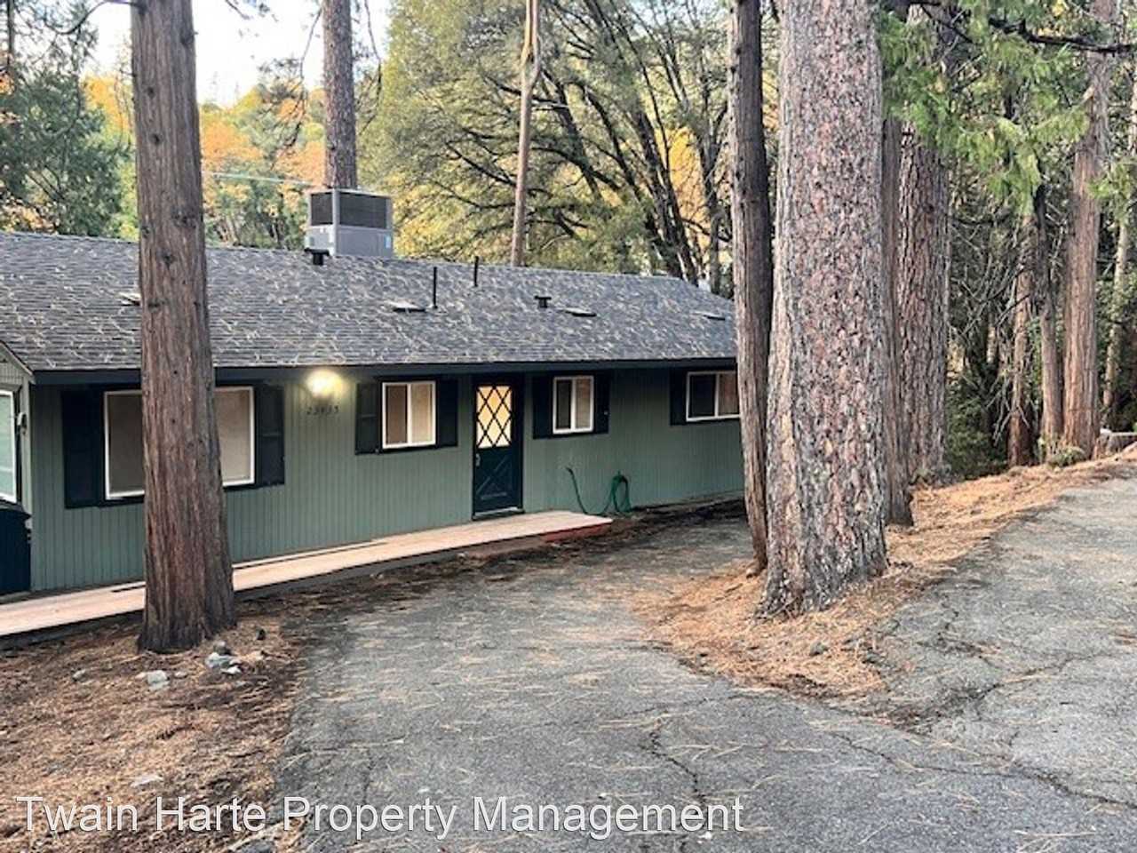 23435 Tanager Dr - Photo 3 of 19