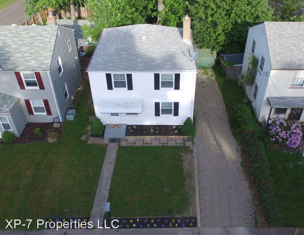 1572 Sunset Ave - Photo 2 of 15