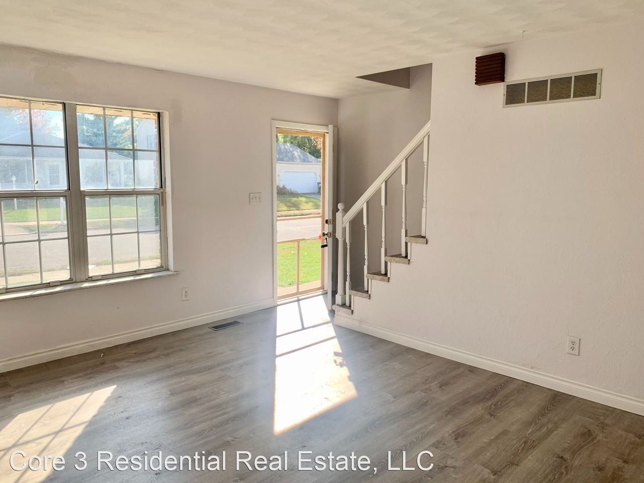 1313/1309 W Chestnut 1107 N Stanley Apartments in Chillicothe, IL 61523 Zumper