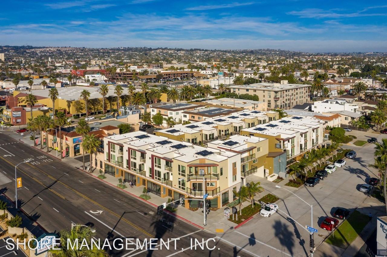 808 REED AVE. - Photo 2 of 10