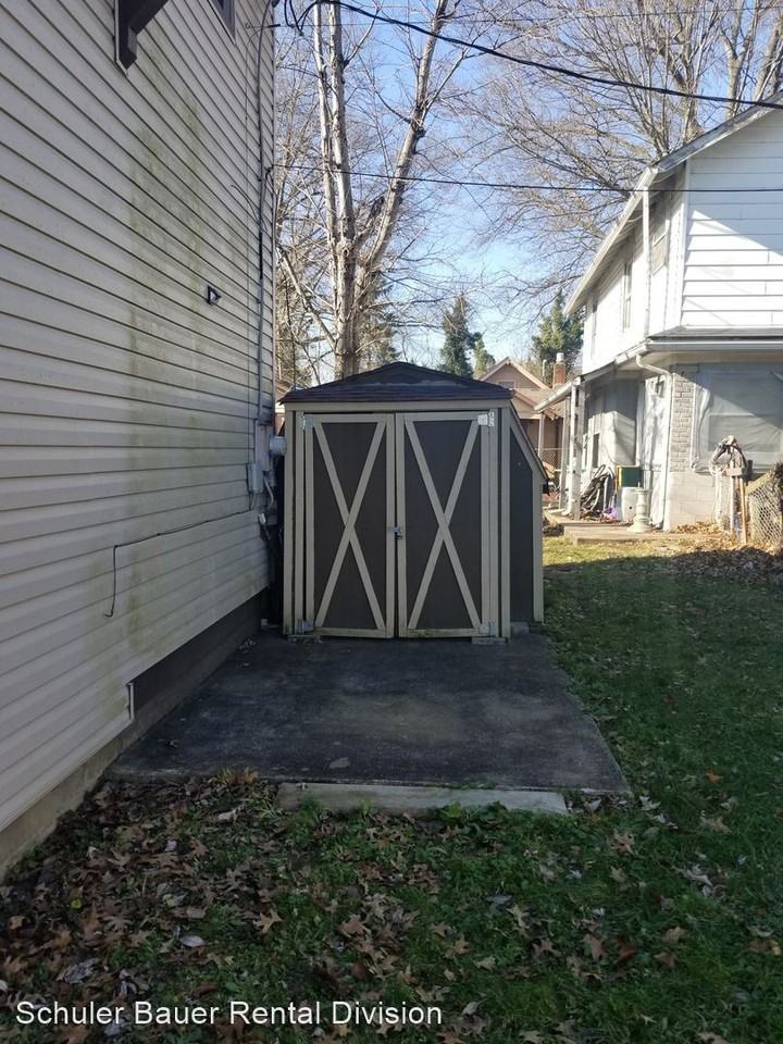 1 Ivy Ct - Photo 2 of 15