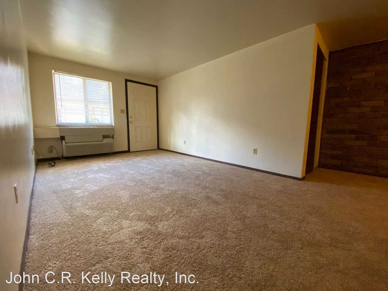 400 Kellywood Manor Apartments 400 Kellywood Mnr, New Kensington, PA