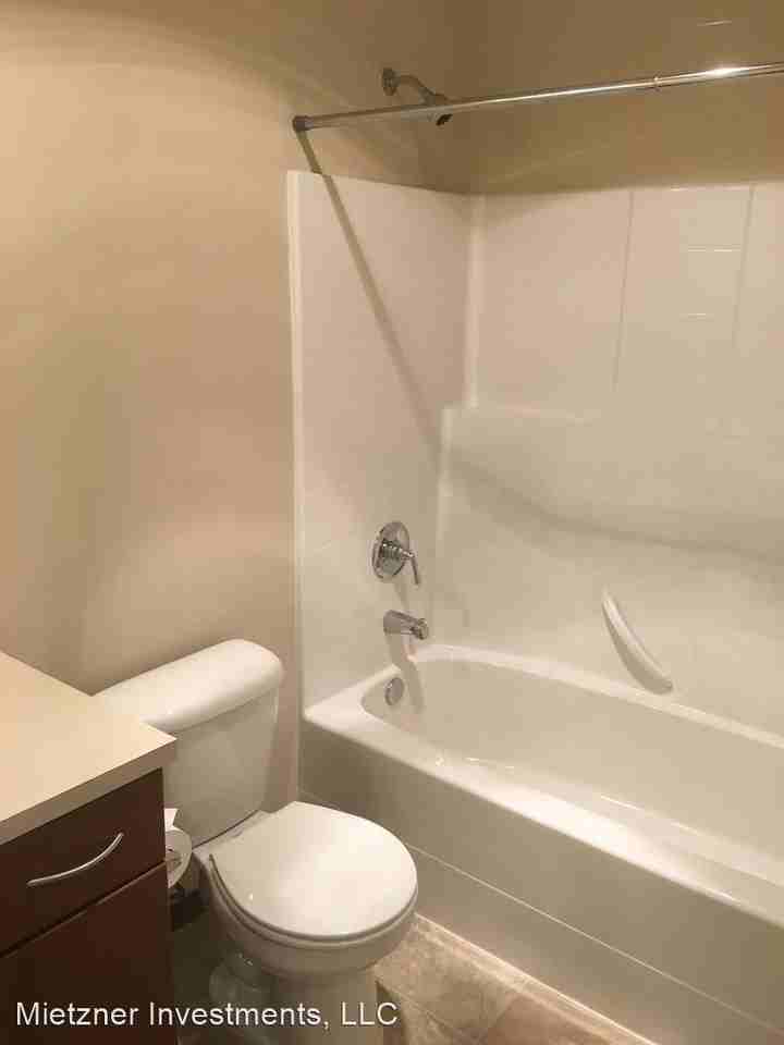 730 207th Pl SE - Photo 3 of 11