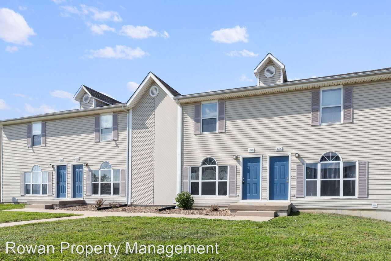 Windsor Townhomes Community - Photo 3 of 20