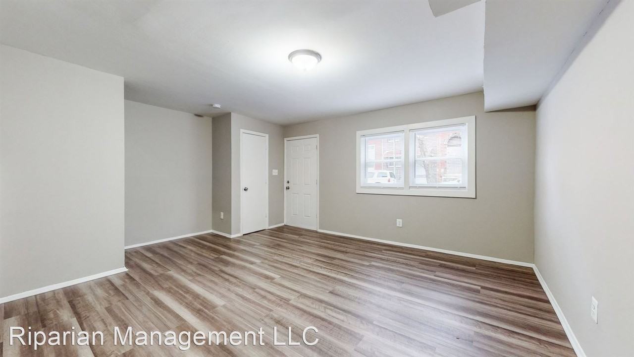 307 N Carey St - Photo 2 of 17
