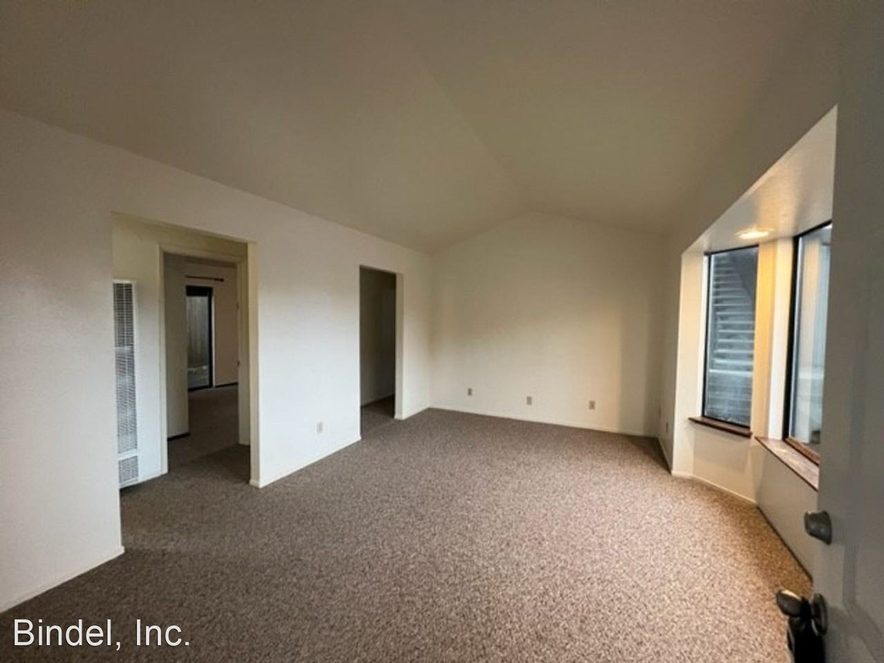 1865 Myrtle Ave - Photo 2 of 14