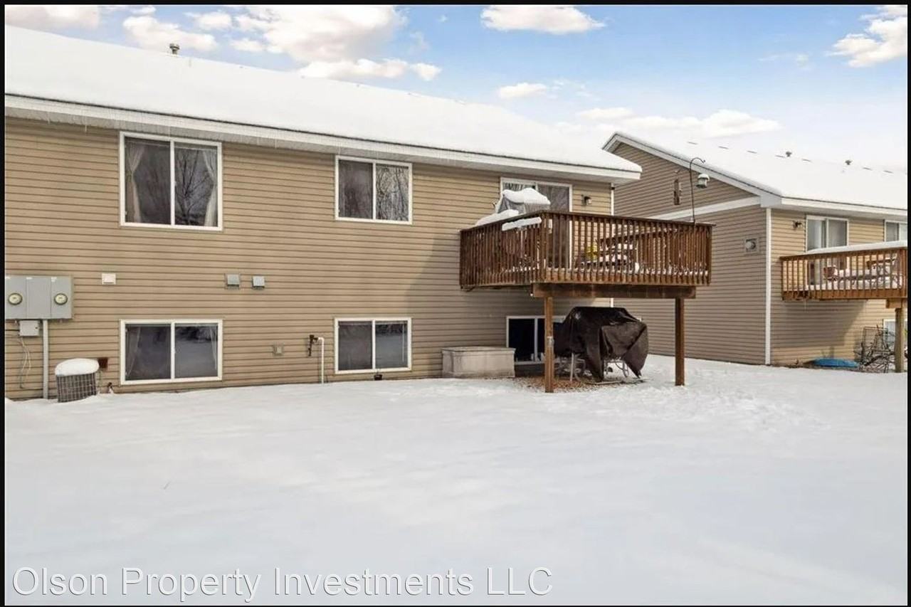 457 Meadow Ln - Photo 2 of 13