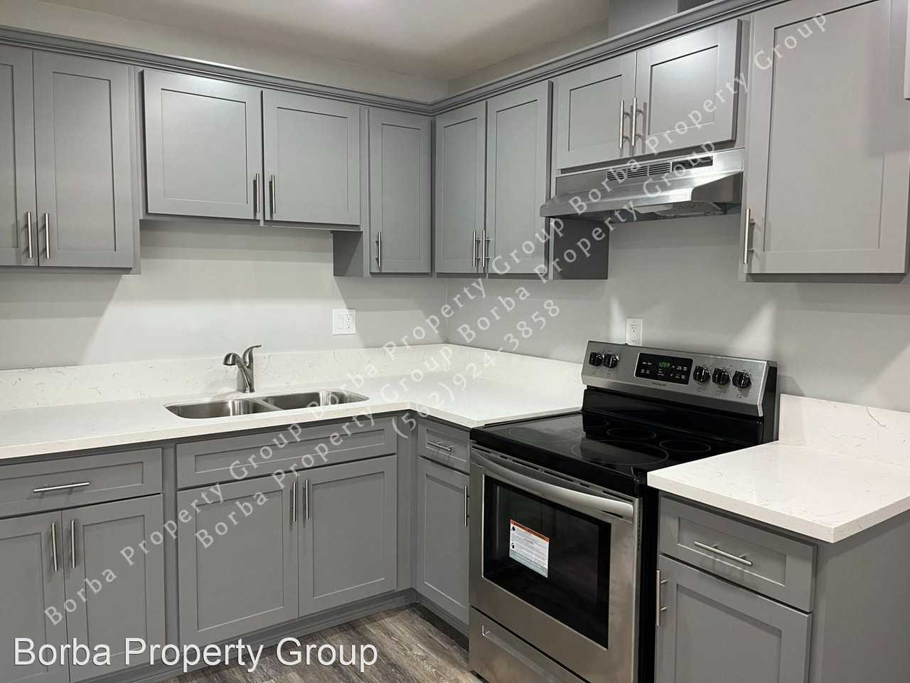 930 Roswell Ave. - Photo 2 of 11