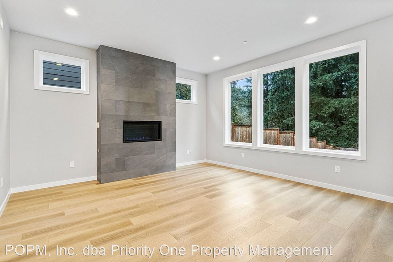 13824 Se Glenwood St - Photo 2 of 21