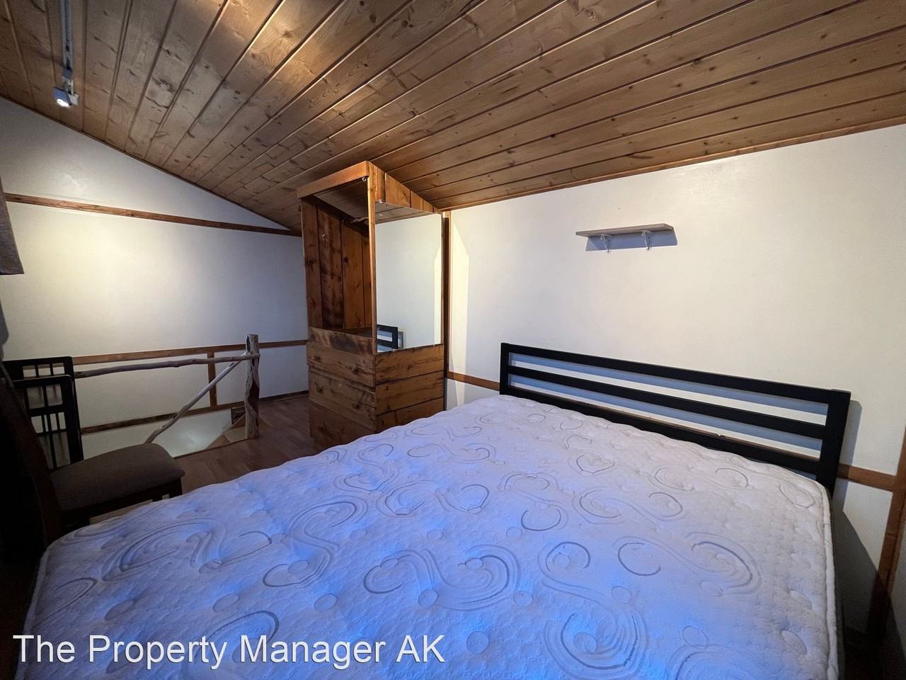 1941 Bucks Dr - Photo 2 of 12