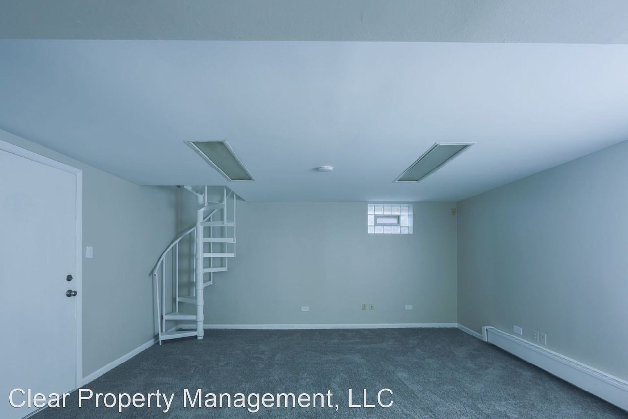 18526 Wildwood Ave - Photo 3 of 8