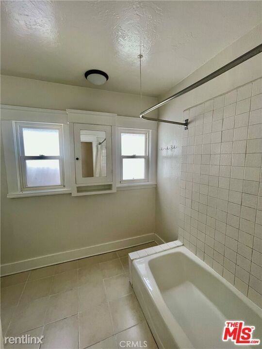 1145 N Genesee Ave - Photo 2 of 8