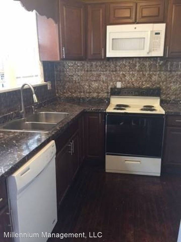 954 15th Ave Se - Photo 2 of 22