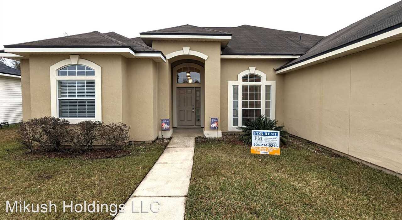 5190 Johnson Lake Ct - Photo 3 of 23