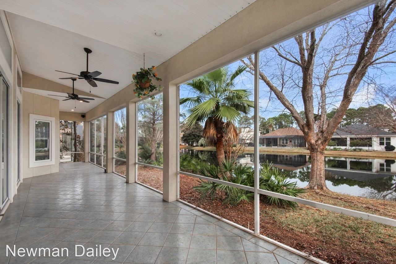 275 Tequesta Dr - Photo 2 of 27