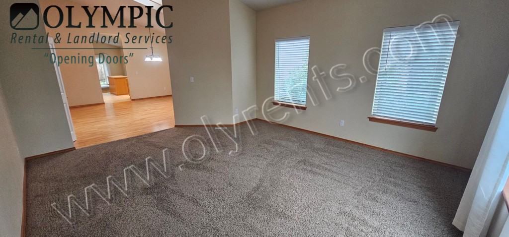 2915 Haig Dr Se - Photo 6 of 25