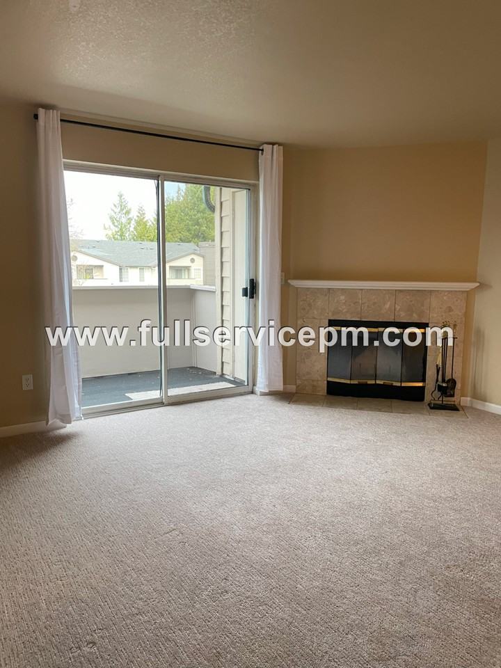 17624 1st Ave S #A302