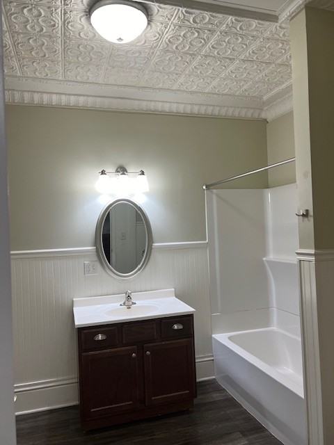 208-216 E Main St - Photo 2 of 6