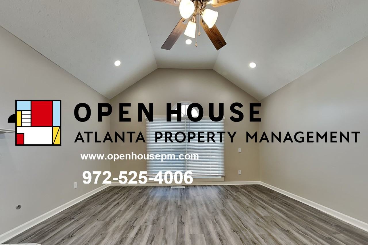 880 Burning Bush Dr - Photo 3 of 21