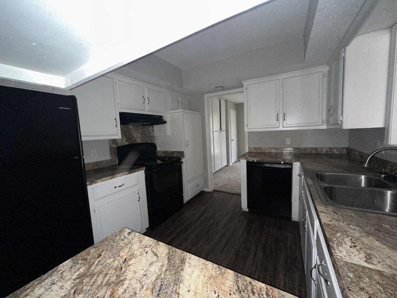 5301 Nw 108th Ter - Photo 3 of 13