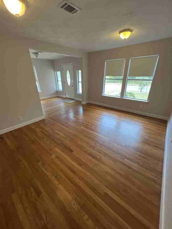 1014 Judith Ave - Photo 6 of 18