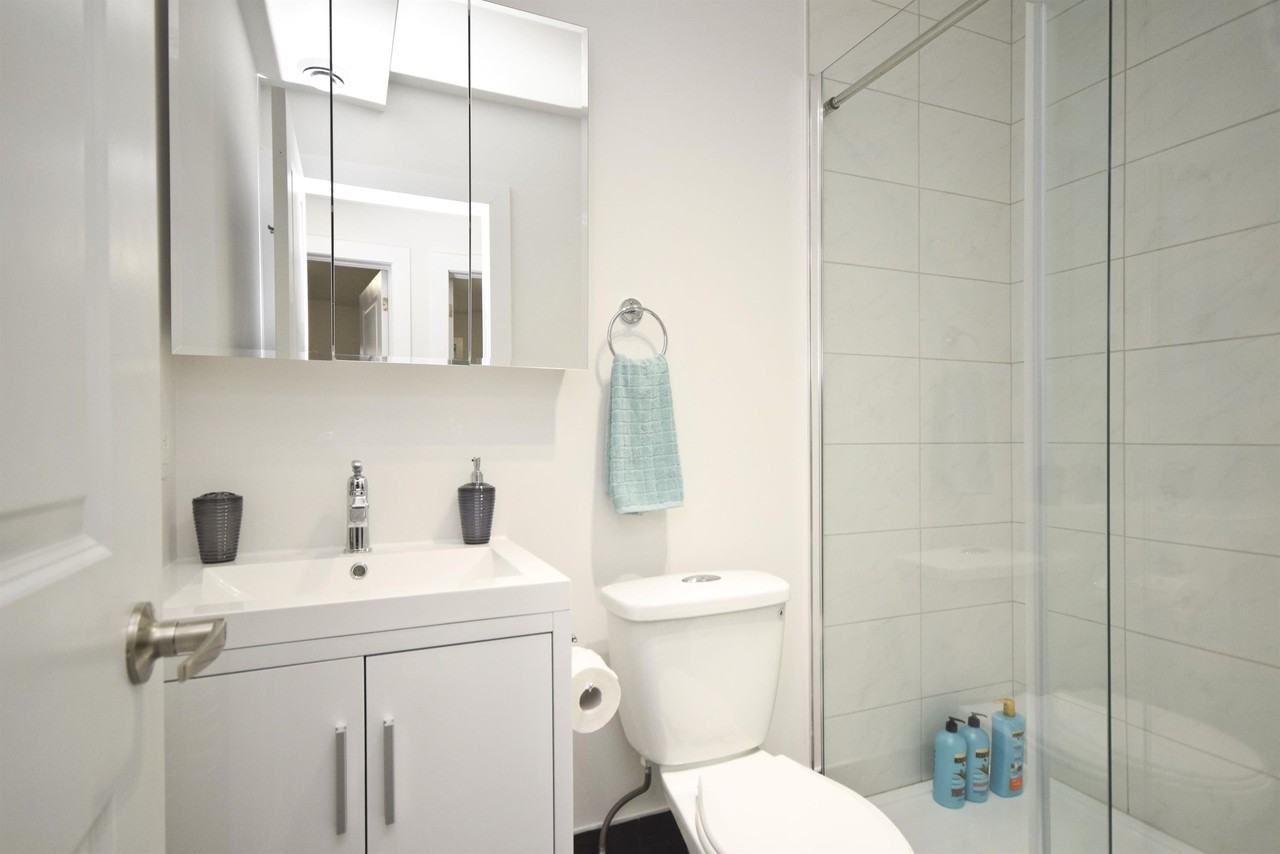 386 1e - 386 Chapel Street #1E - Photo 5 of 30