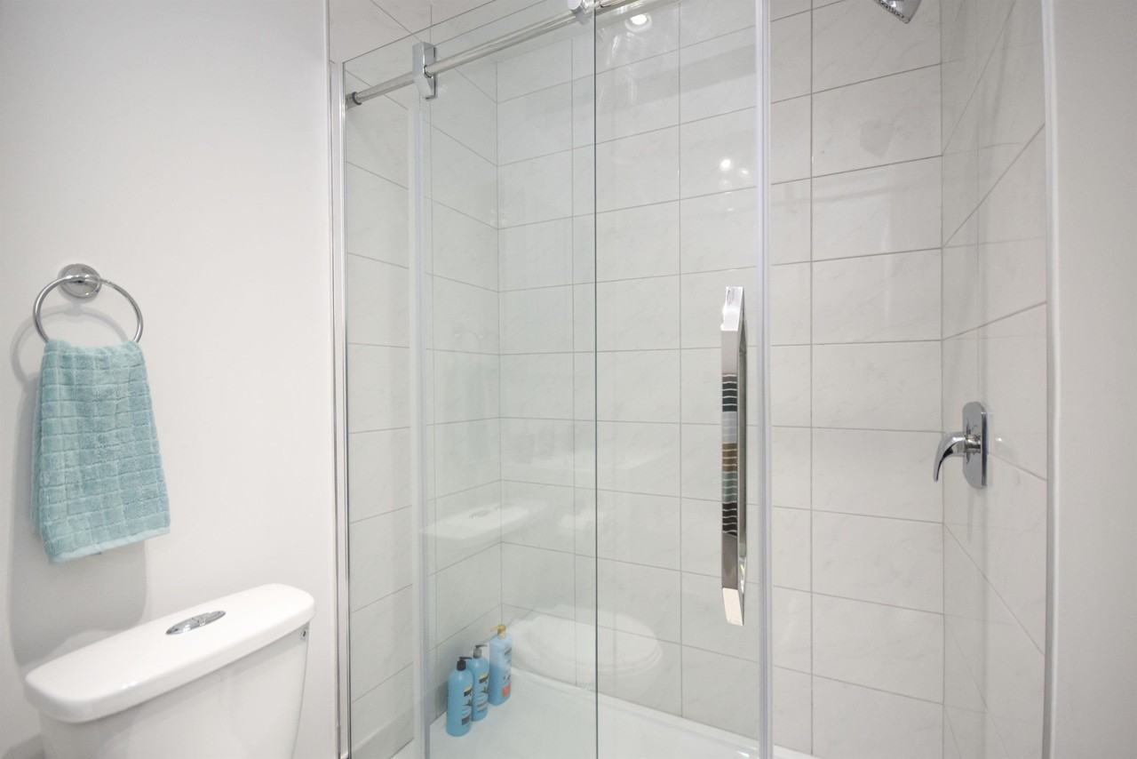 386 1e - 386 Chapel Street #1E - Photo 7 of 30