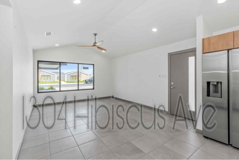 1304 E Hibiscus Ave #1 - Photo 3 of 3