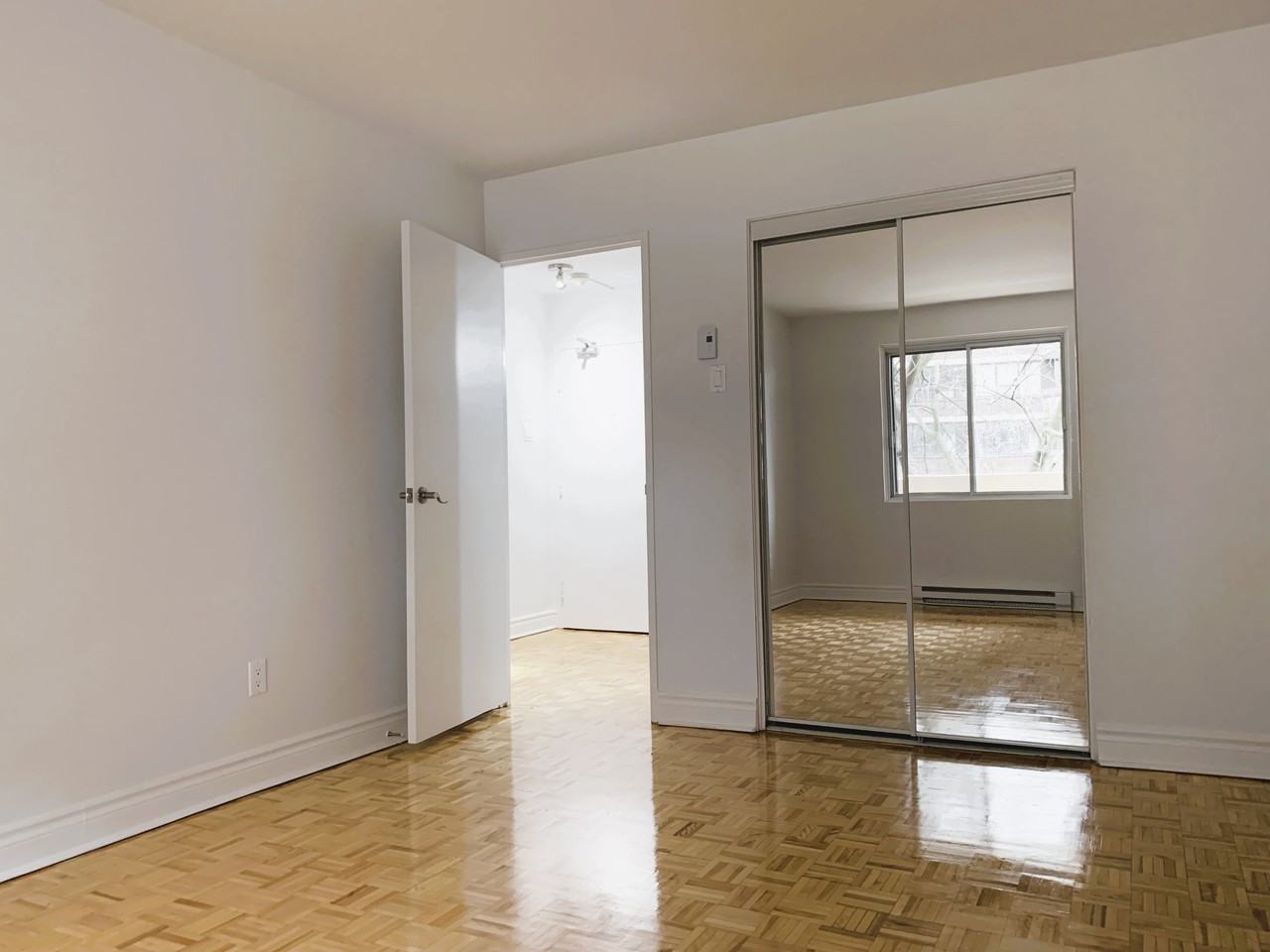 1530 Dr. Penfield Apartments in Montréal, QC H3G 1C1 Zumper